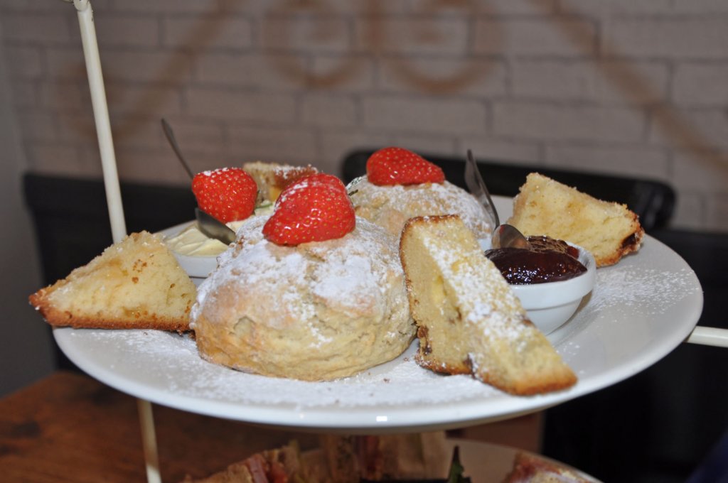 creamtea6.jpg
