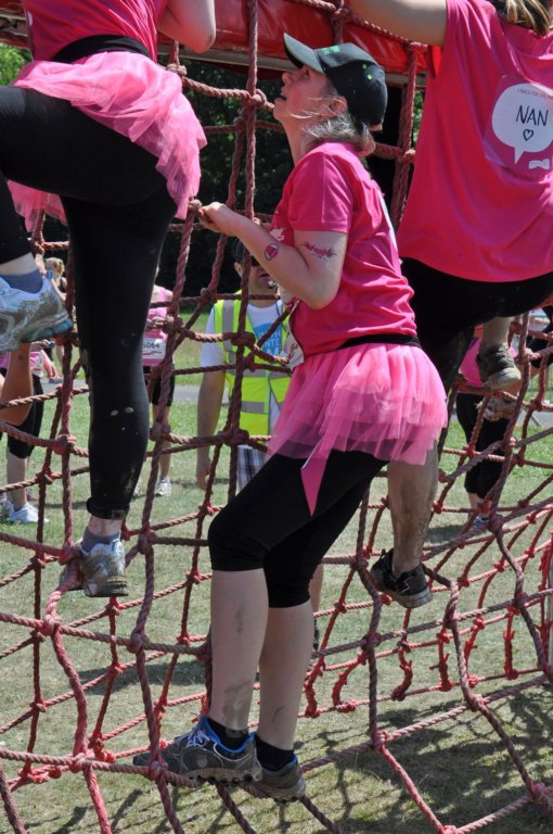 prettymuddyraceforlife19.jpg