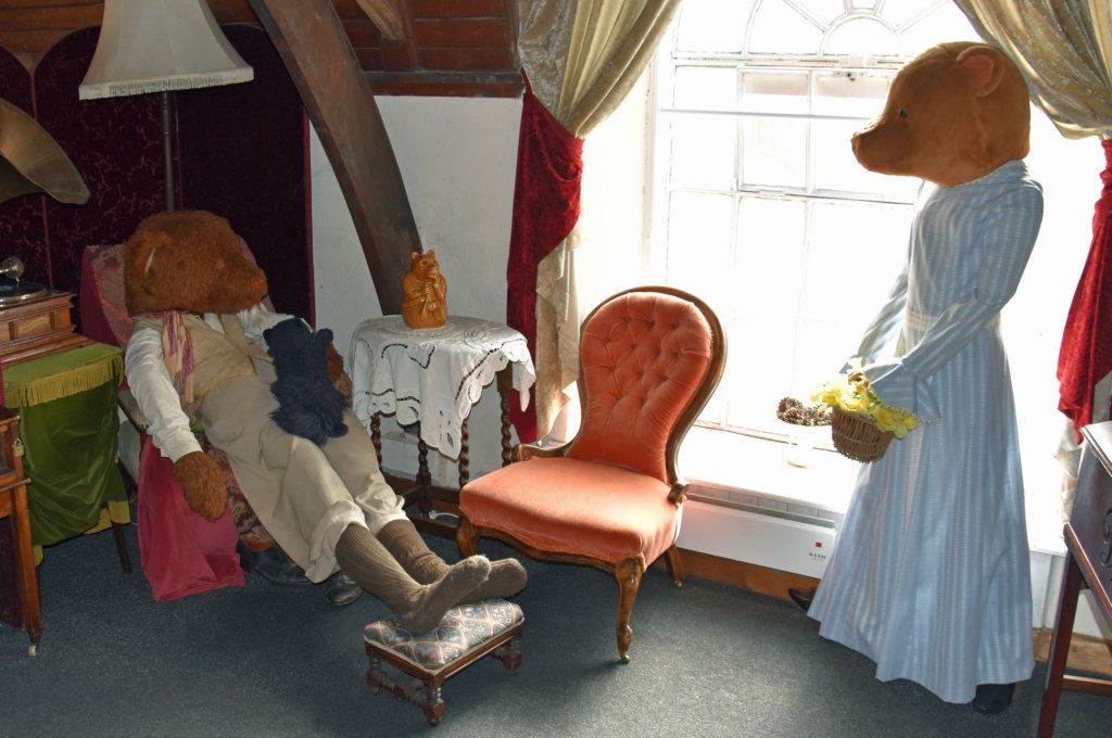 teddybearmuseum2.jpg