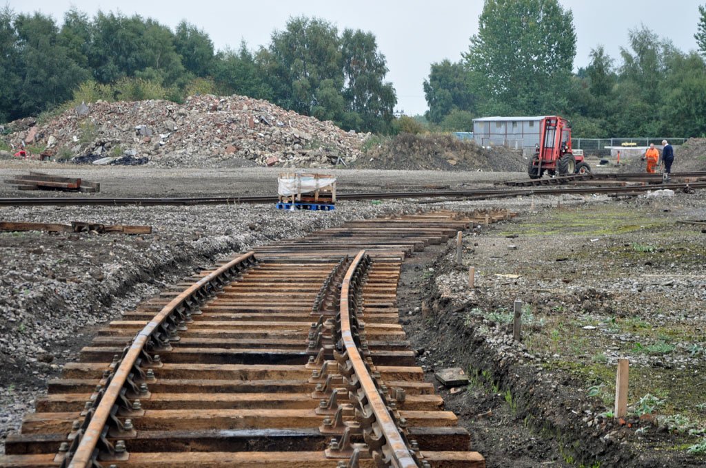 newtrackworkeastleighworks3rdoctober20133.jpg