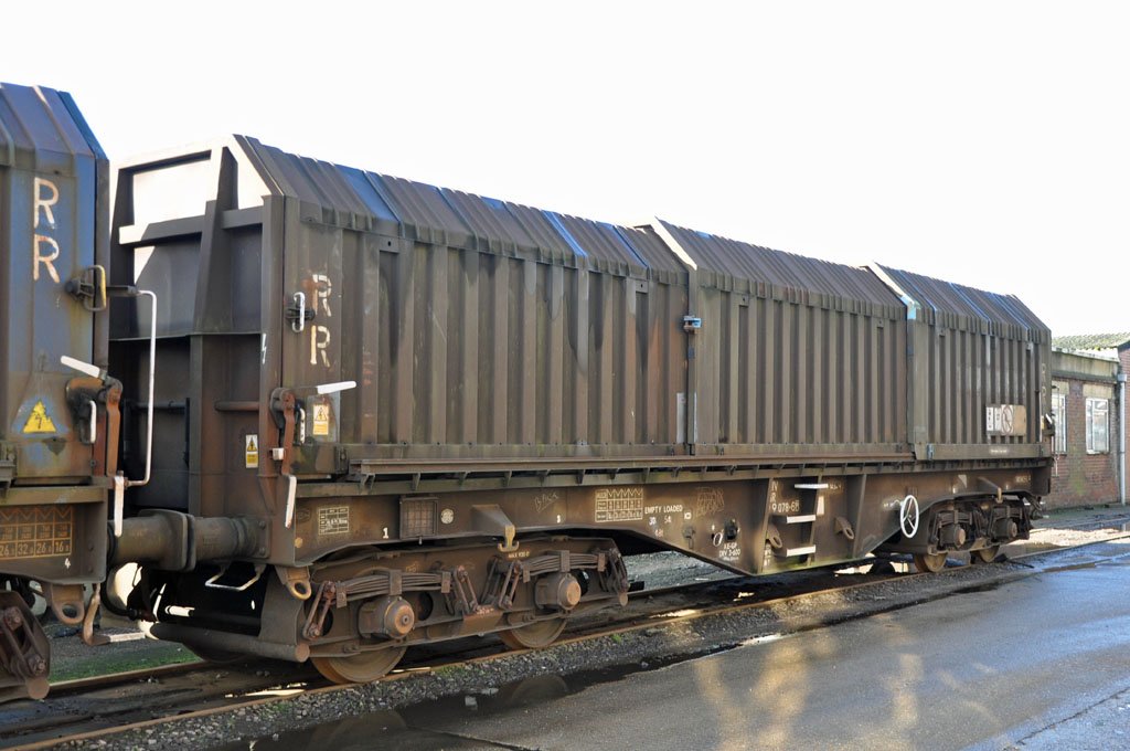 kib08990786eastleighworks27thjanuary2014.jpg