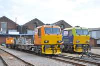 dr98914anddr98922eastleighworks21stmay2015_small.jpg