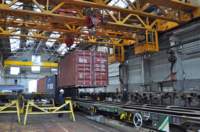 transshippingcontainerseastleighworks15thoctober20152_small.jpg