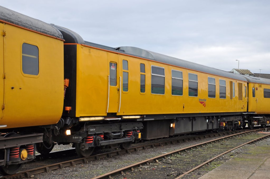utu999605eastleighworks10thfebruary2016.jpg