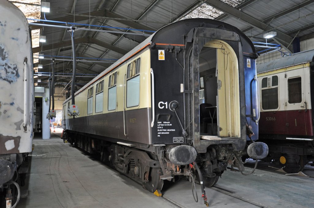 mk1rbr1671eastleighworks31stmarch2016.jpg