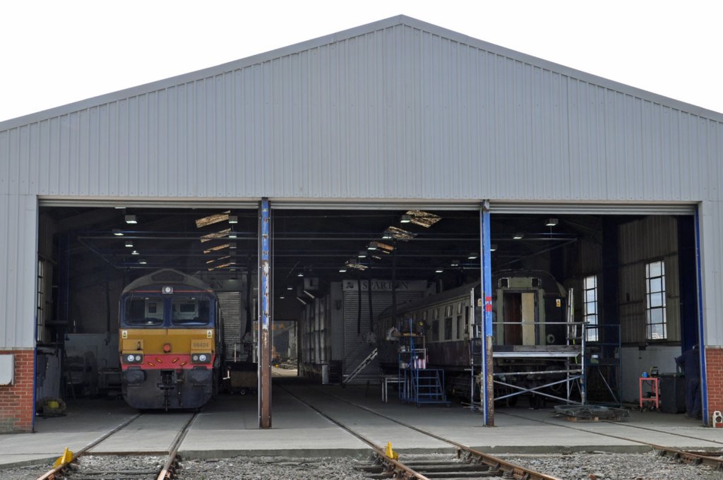 andmk1fo3066eastleighworks21stapril20162.jpg