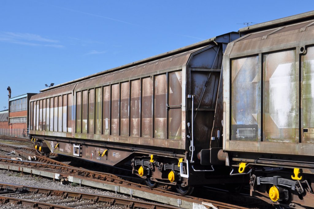 kva27953129eastleighworks28thapril2016.jpg