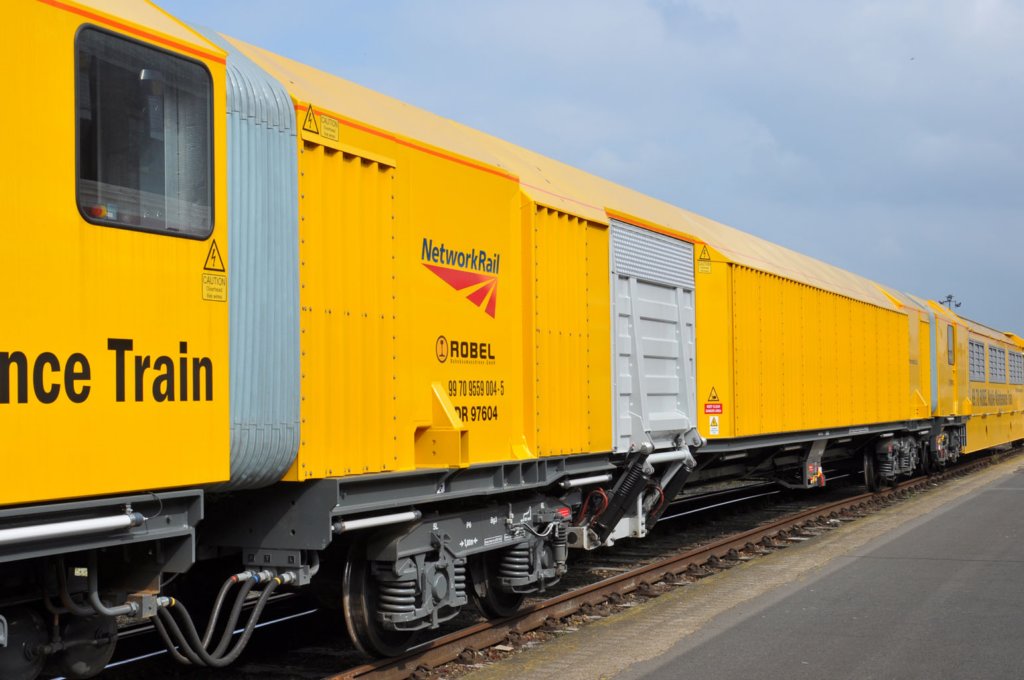dr97604eastleighworks4thjune2016.jpg