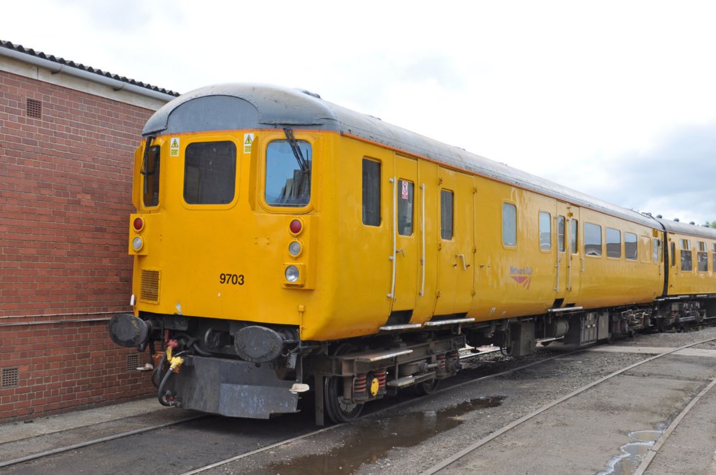 dbso9703eastleighworks21stjune2016.jpg