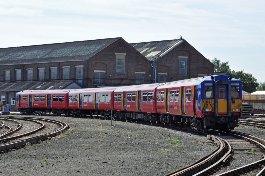 class4555872eastleighworks14thseptember2016.jpg
