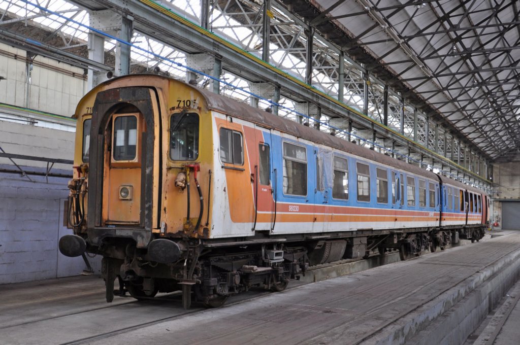 class411s61230and612297105eastleighworks21stseptember2016.jpg
