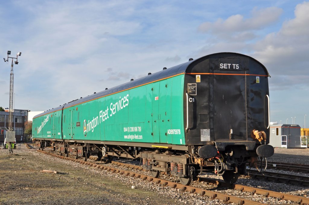 translatorsett5975978and975974eastleighworks11thnovember2016.jpg
