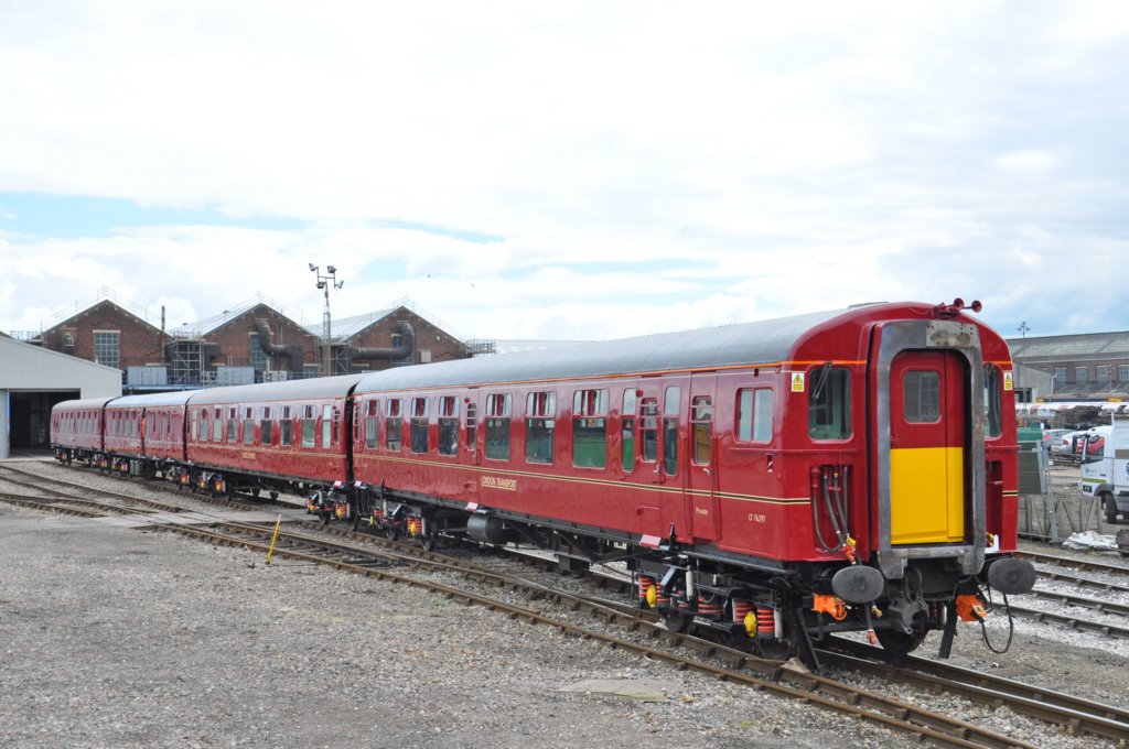 class4914tc762977116370823and76324eastleighworks30thjune20172.jpg