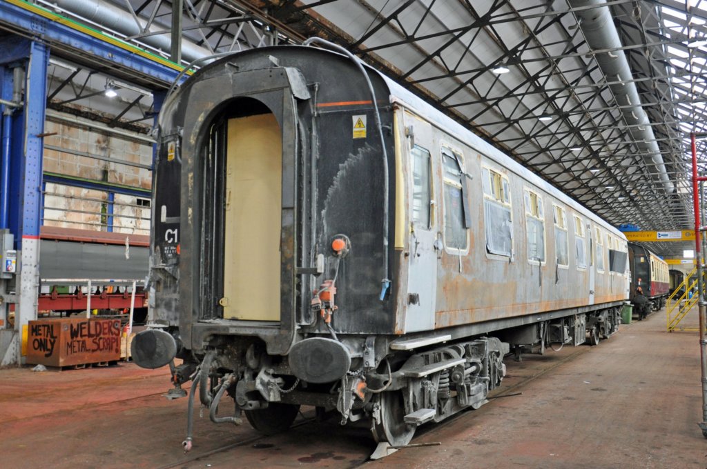 mk1fo3110eastleighworks3rdaugust2017.jpg