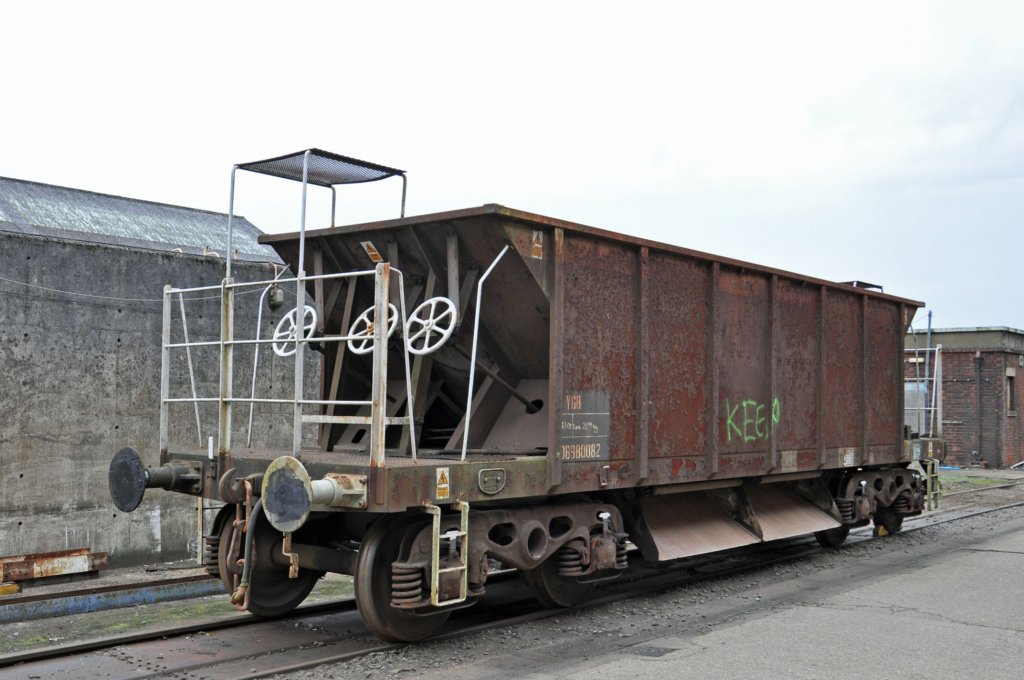 ygb980082eastleighworks14thaugust2017.jpg