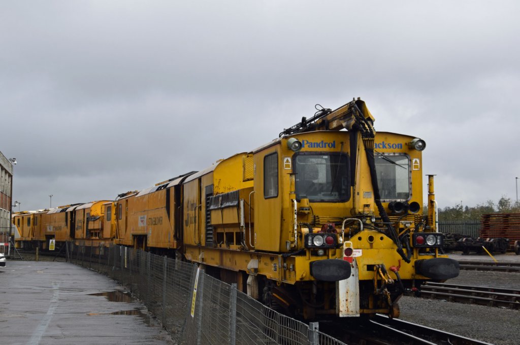 stoneblowersdr80202anddr80203eastleighworks15thmarch2018.jpg