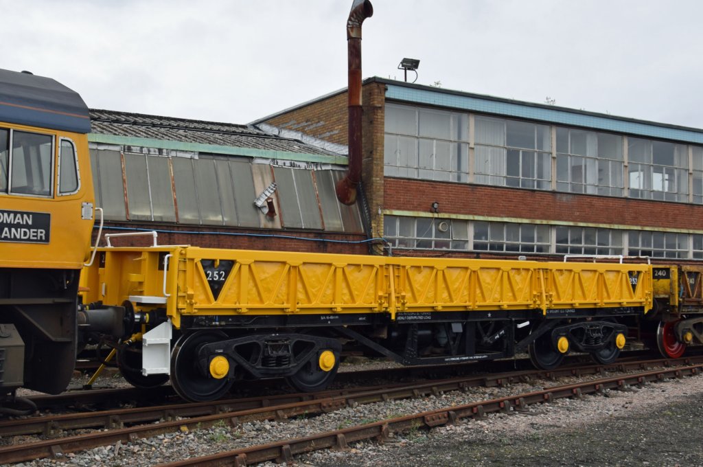 lu252eastleighworks20thaugust2018.jpg