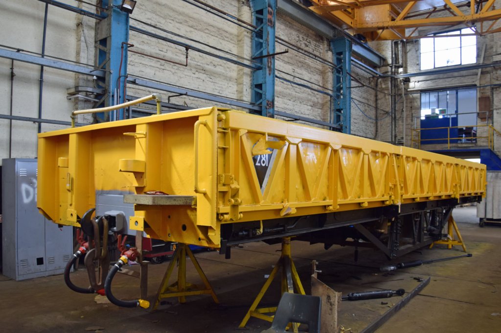 lu281eastleighworks24thaugust2018.jpg