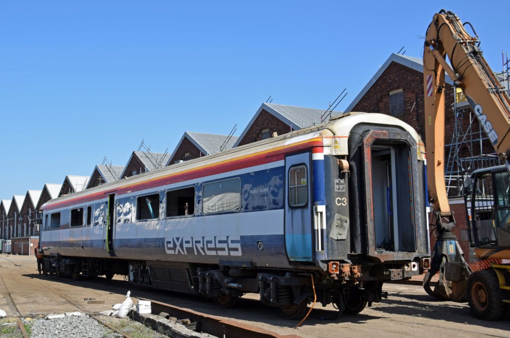 class44262944442405eastleighworks22ndapril2020.jpg