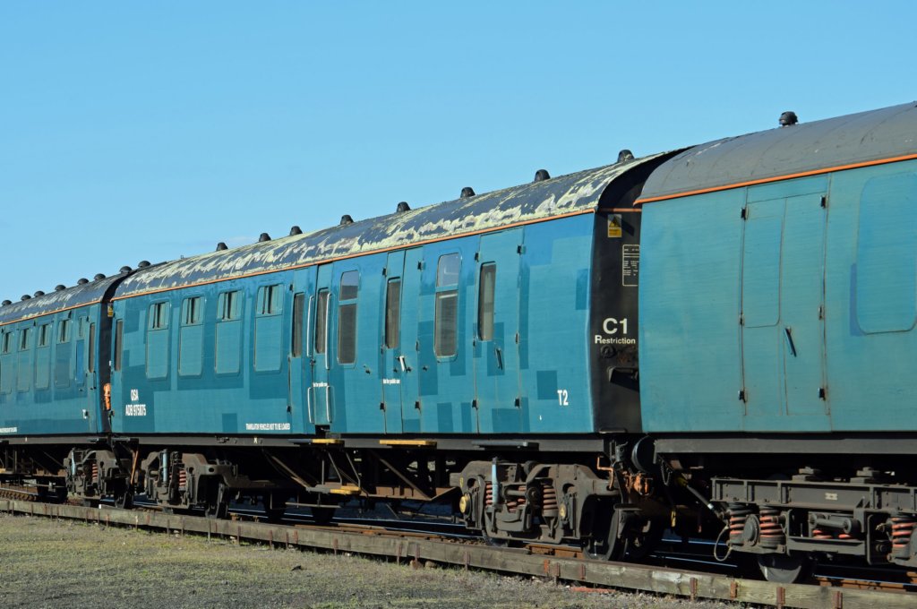 mk1barrier975875eastleighworks14thmay2020.jpg