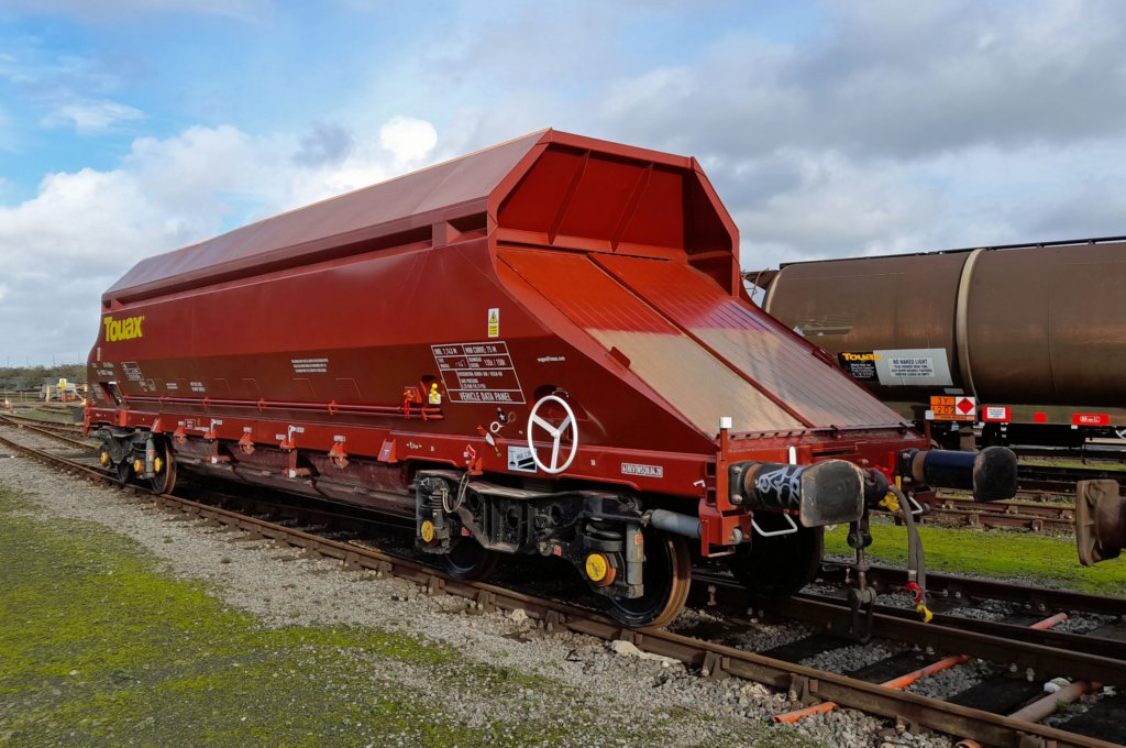 hoa67740586eastleighworks8thnovember20222.jpg