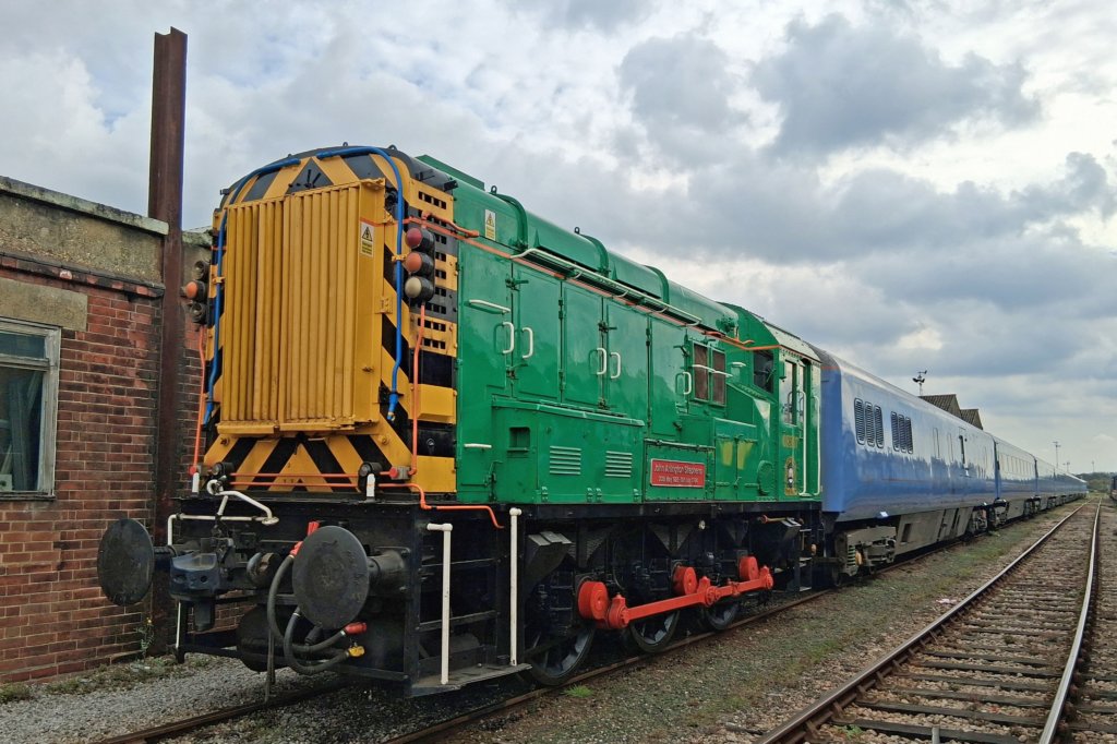 andbritannicexplorereastleighworks1stoctober2025.jpg