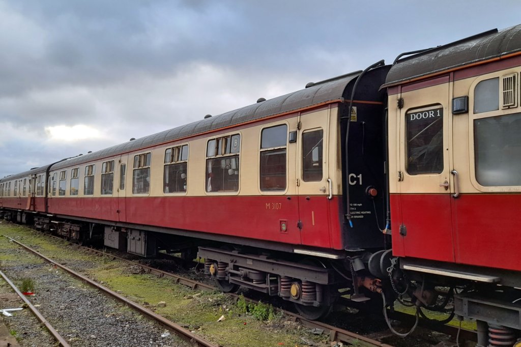 mk1fo3107eastleighworks21stdecember2023.jpg