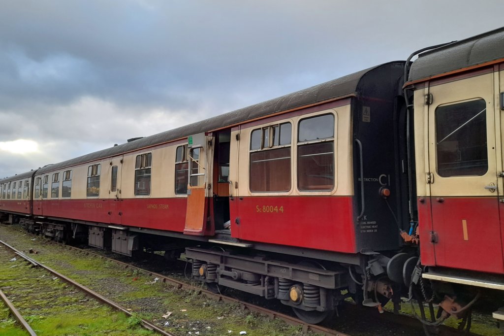 mk1rk80044eastleighworks21stdecember2023.jpg